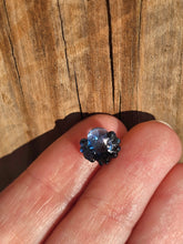 Load image into Gallery viewer, Spider pearl
