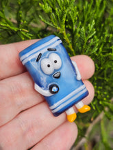 Load image into Gallery viewer, Towelie pendant

