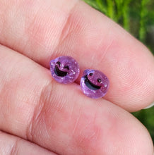 Load image into Gallery viewer, Member Berries 5.5mm
